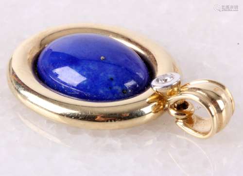 14 Kt. gouden hanger met blauwe steen en een briljant geslepen diamant