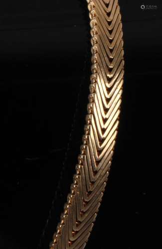 18 Kt. gouden visgraat collier, L.42 cm., 39,8 gr.