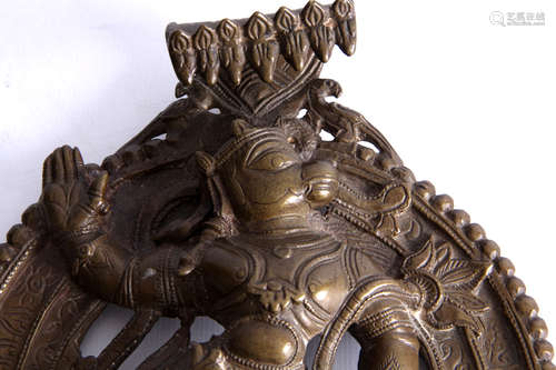 Antiek bronzen amulet van Hanuman, Zuid India, 19e eeuw, 15,5 x 19 cm.