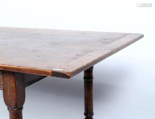 Oude eikenhouten langwerpige eetkamertafel, h.75 x L.196 x d.83 cm.