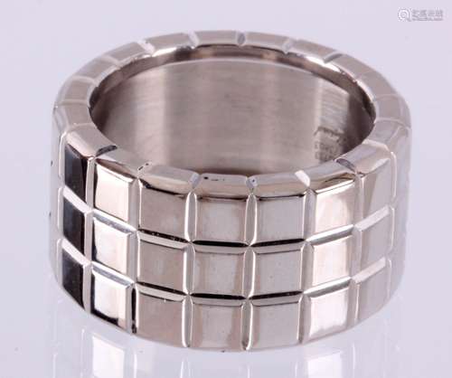 18 Kt. witgouden ring, Chopard Ice Cube, 15,8 gr.