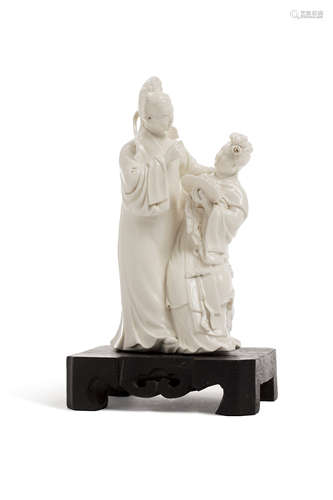 Chine, 2ème moitié du XXe siècle.  Statuette en porcelaine blanc de Chine