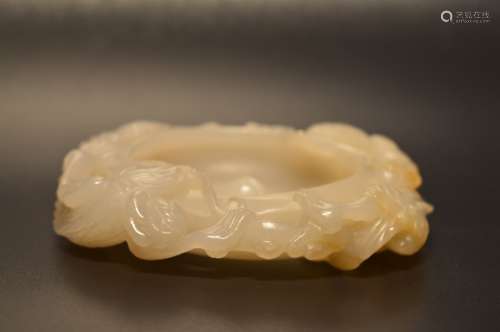 A finely carved white Jade dragons washer