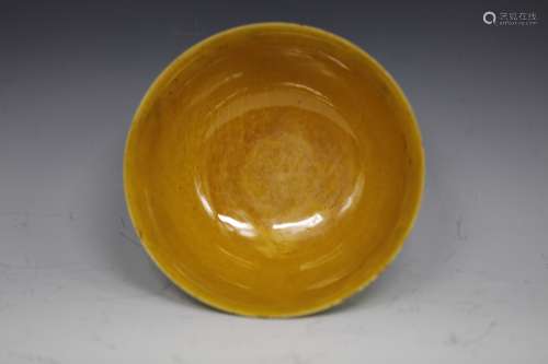 Yellow-glazed crane bowl with Kangxi mark