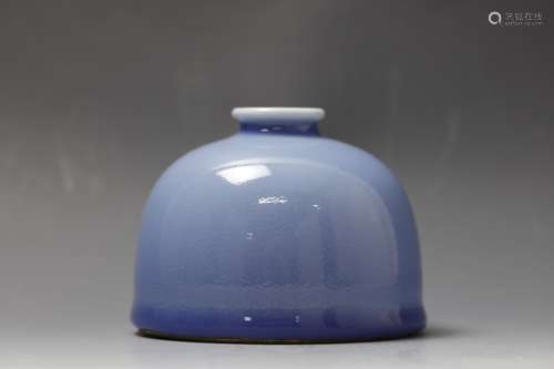 clair-de lune glazed water pot with Kangxi mark