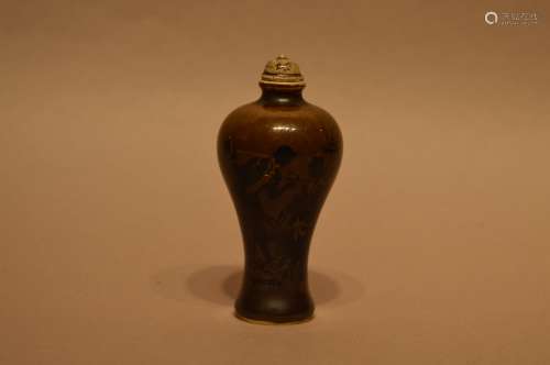 Brown glaze snuffle bottle PERFECTLY depicting Westners