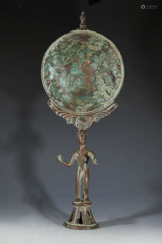 公元五世纪：青铜人物镜