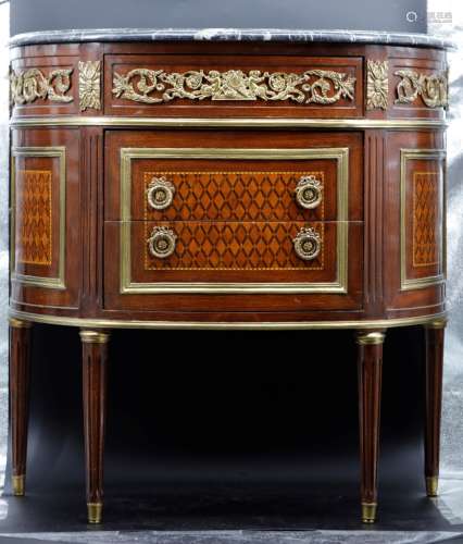 Marble top Demilune Louis XVI style console tableã€‚