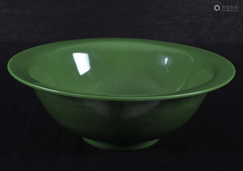 Green Peking glass bowl