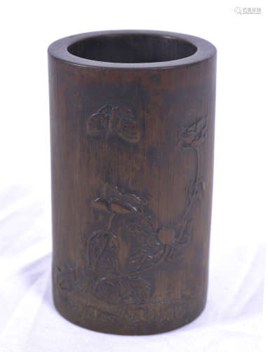 Bamboo carved brush holder decorated with flowers and butterfly