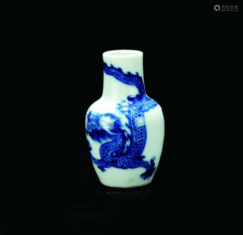 清雍正 青花瓷瓶