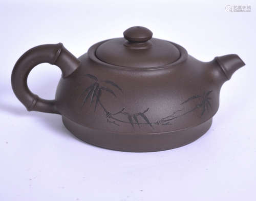 Yixing teapot designed by Zhu Dan