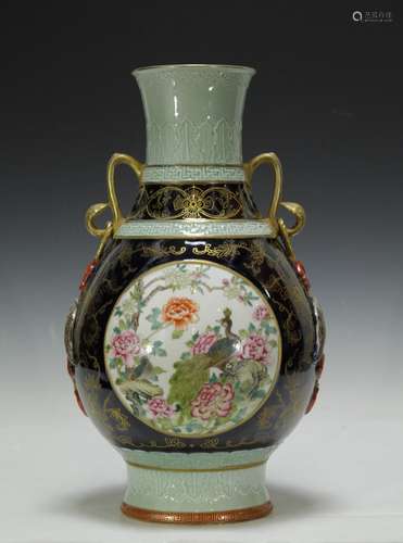 Chinese Famille Rose Porcelain Vase