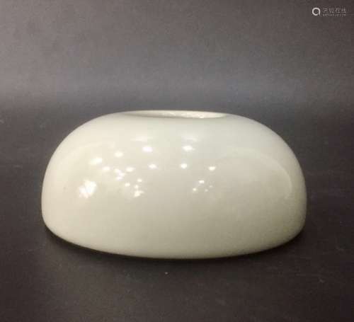 Qianlong Mark, A Celadon Glazed Washer