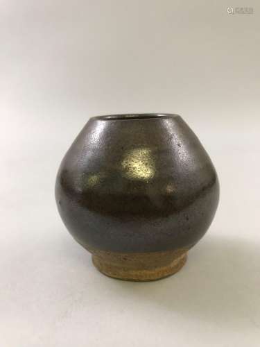 A Black Glazed Water Pot