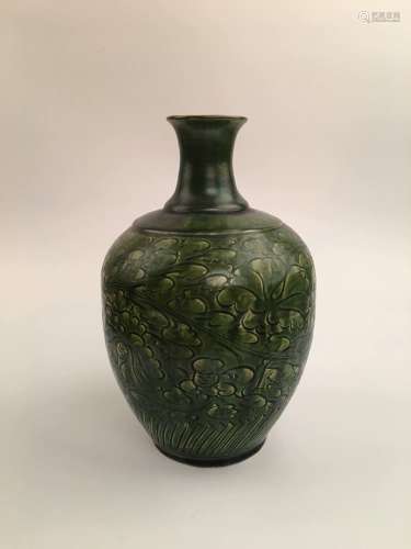 Chinese Green Glaze Porcelain Vase