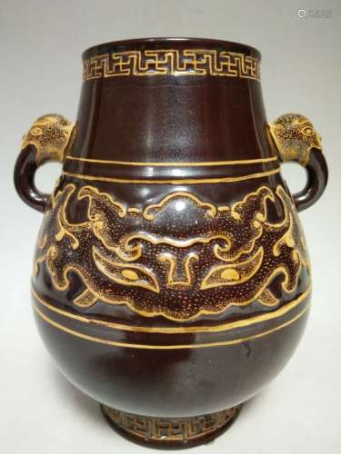 Qing Chinese Porcelain Zun Vase