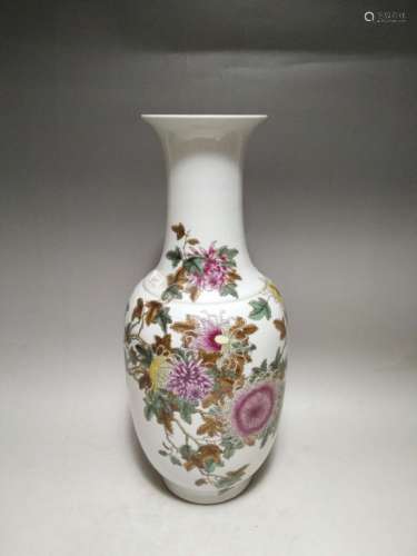 Republican Famille Rose Porcelain Vase, mark