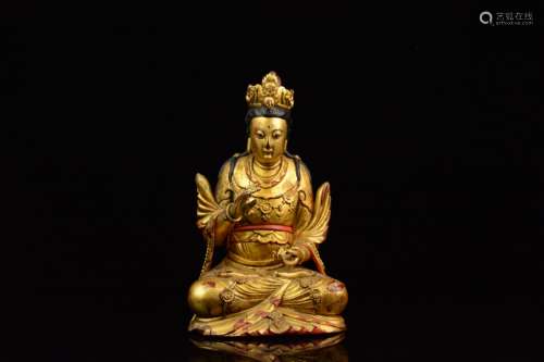 Chinese Gilt Wood Seating Guanyin, Mid Qing