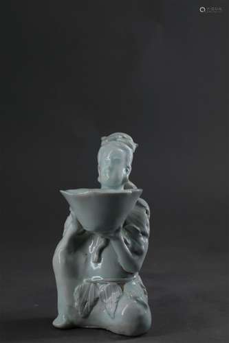 Chinese Yuan Porcelain Ink Well with Lady Knee