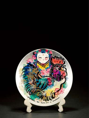 韩美林（b.1936） 1996年作 少女大吉 瓷盘 油彩