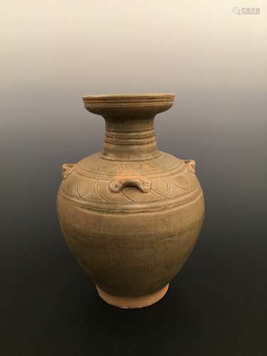 Chinese Tang Celadon Glaze Porcelain Jar