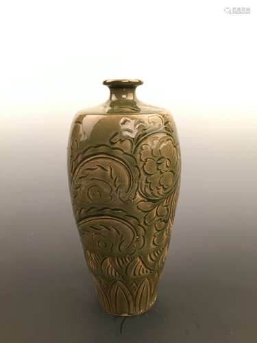 Chinese Longquan Porcelain Vase