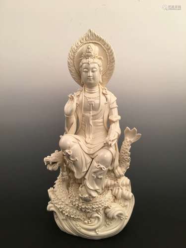 Fine Chinese Dehua Yao Porcelain Guanyin Statue with Hechaozong Mark