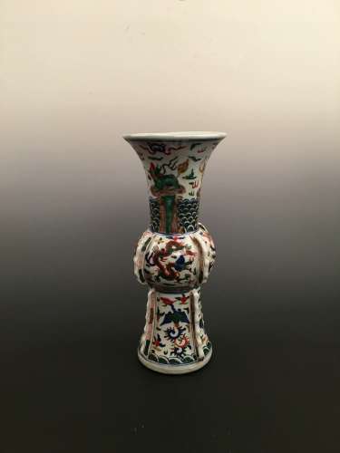 Chinese Wucai Dragon Porcelain Vase