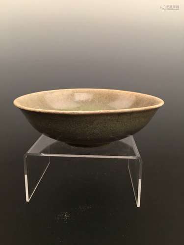 Chinese Old Celadon Glazed Porcelain Bowl