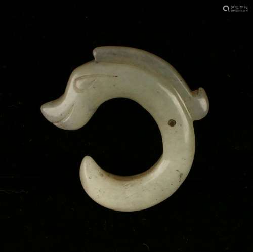 JADE SEAHORSE PENDANT