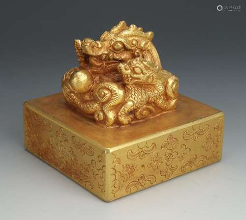 QING GOLD GILT BRONZE DRAGON SEAL