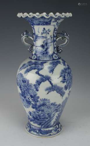 BLUE & WHITE DEER VASE