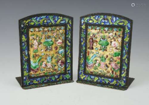 20TH CENTURY CHINESE ENAMEL BOOKENDS