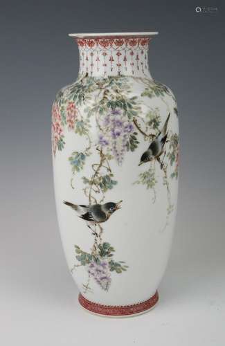 20TH CENTURY BIRD VASE