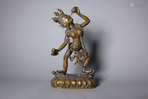 A fine Tibetan bronze sculpture of deity,18th/19th  century