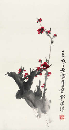 郭传璋（1912～1990） 壬戌1982年作 红梅 立轴 设色纸本