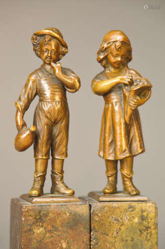 2 Bronze figures