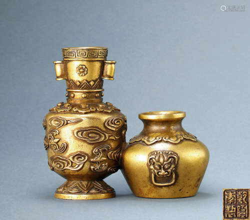清 铜鎏金錾福寿纹双联瓶