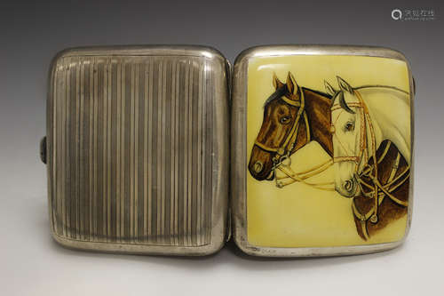 Silver Enameled Cigarette With Horses