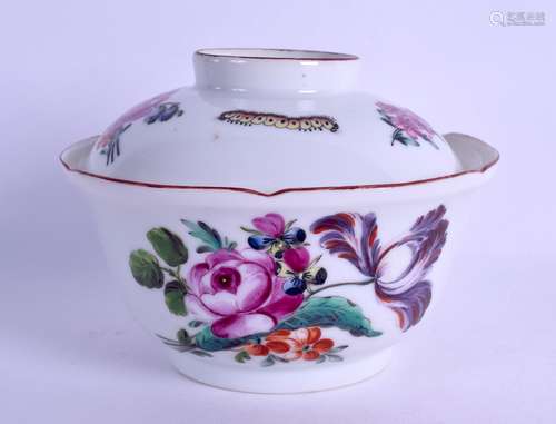 18th c. rare Chinese sucrier and cover painted with flowers by James Giles. 12 cm wide.