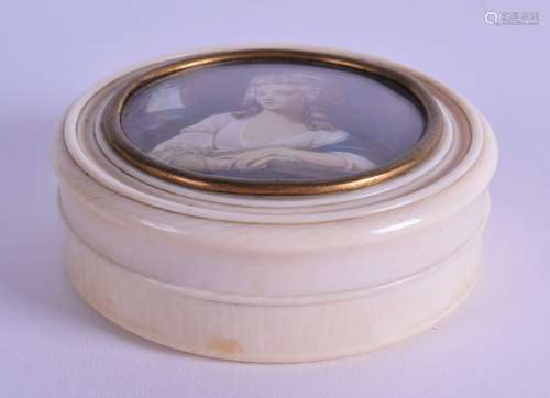 A GOOD MID 19TH CENTURY EUROPEAN CARVED IVORY SNUFF BOX AND STOPPER inset with a portrait