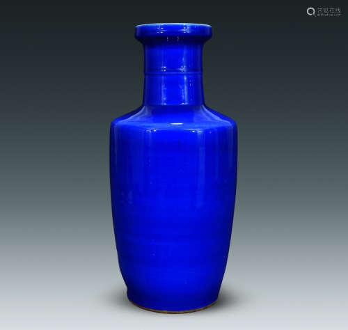 清光绪 霁蓝釉棒槌瓶