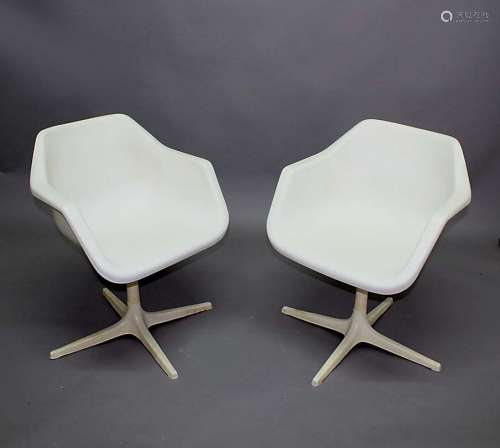 SET OF SIX ROBIN DAY SWIVEL CHAIRS - HILLE a set of six polypropylene swivel chairs, designed by