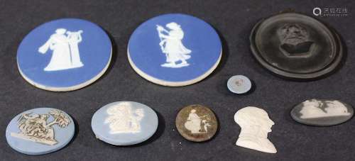 COLLECTION OF JASPER CAMOES, including some Wedgwood; together with a jasper intaglio and a glass