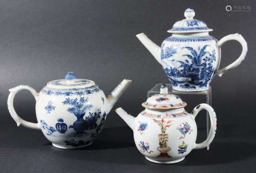 THREE CHINESE TEAPOTS AND COVERS, late 18th century, to include two blue and white painted with