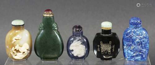 GROUP OF FIVE CHINESE SNUFF BOTTLES, to include Lapis Lasuli and hardstone examples (5)
