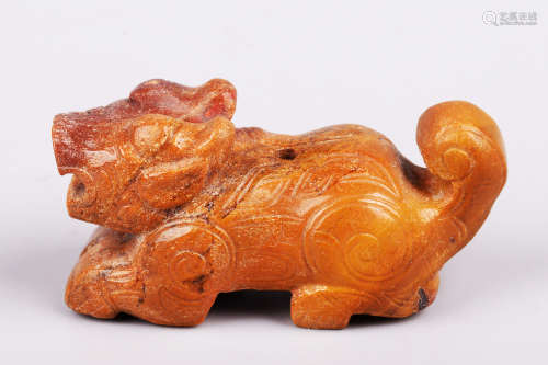 JADE CARVED 'TIGER' ORNAMENT