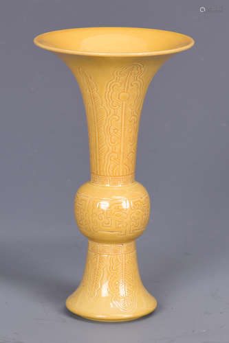 YELLOW GLAZED AND CARVED 'FLOWERS' VASE, GU