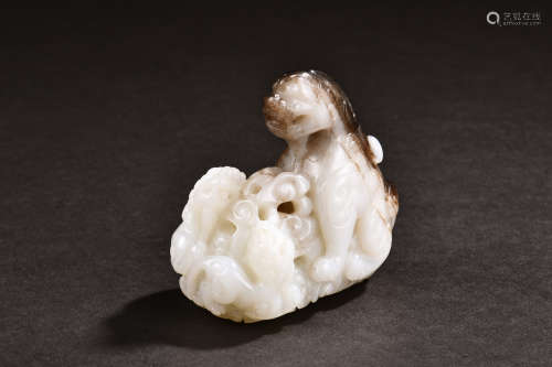 BLACK AND WHITE JADE CARVED LIONS